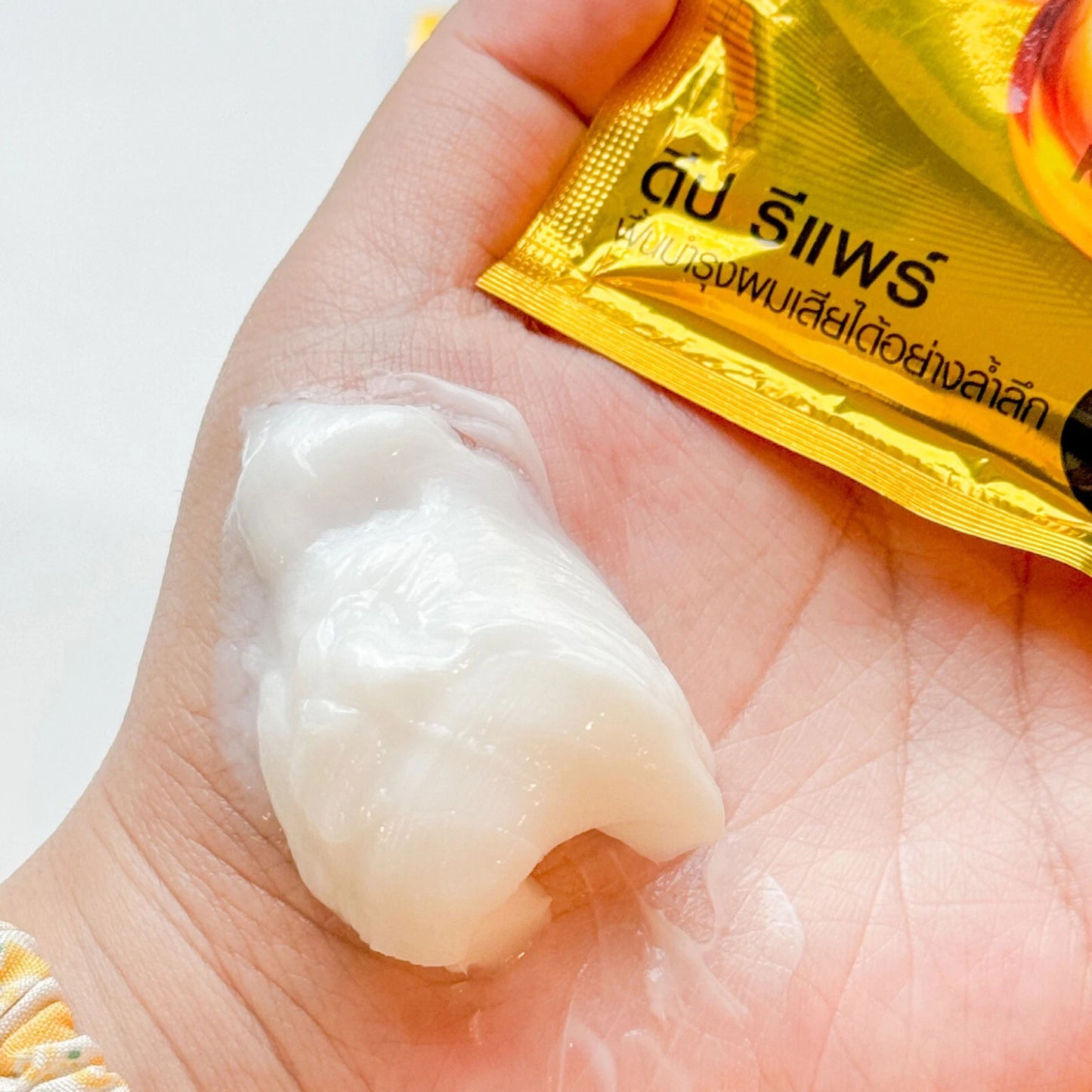 VITA-KERATIN™ Treatment Deep Repair Mask ( BUY 1 GET 1 FREE )